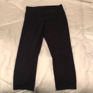 cropped lululemon leggings